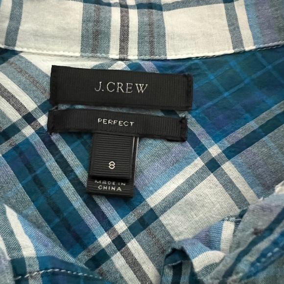 J Crew Women’s Size 8 shirt cotton.  Blue plaid - Picture 3 of 4